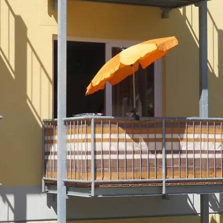 Kuestenwald - Ferienzimmer Fledermaus 1 6 * Muritz